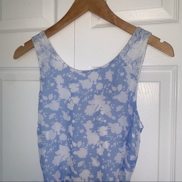 Disney Dress Size Small Blue White Floral Alice in Wonderland Floral Lace - Picture 11 of 15